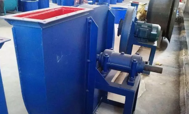 回轉(zhuǎn)風(fēng)機(jī)為什么會(huì)漏油呢？